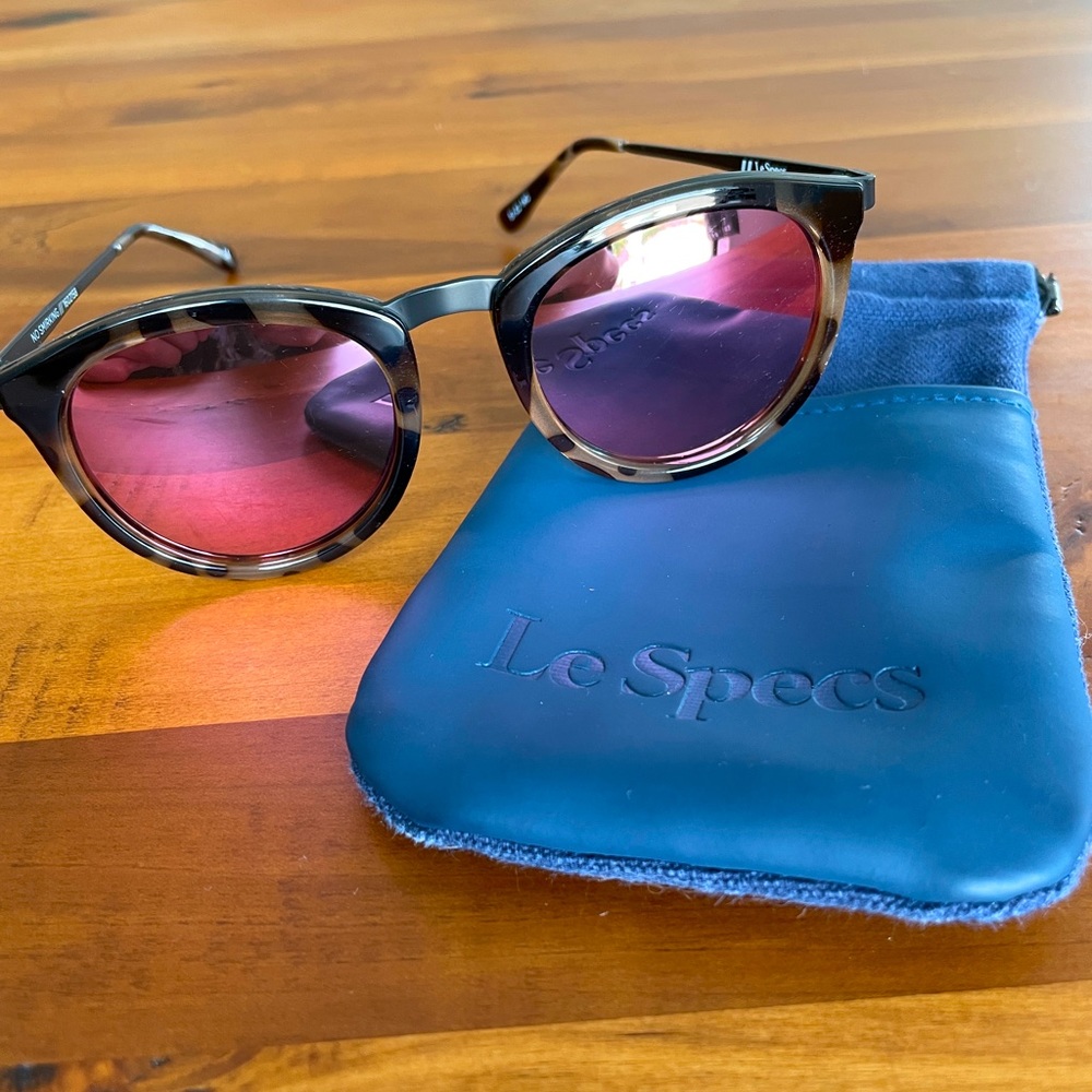 Le Specs No Smirking Mirrored Sunglasses